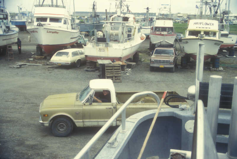 ak96-a-21 Les in his old pick-up